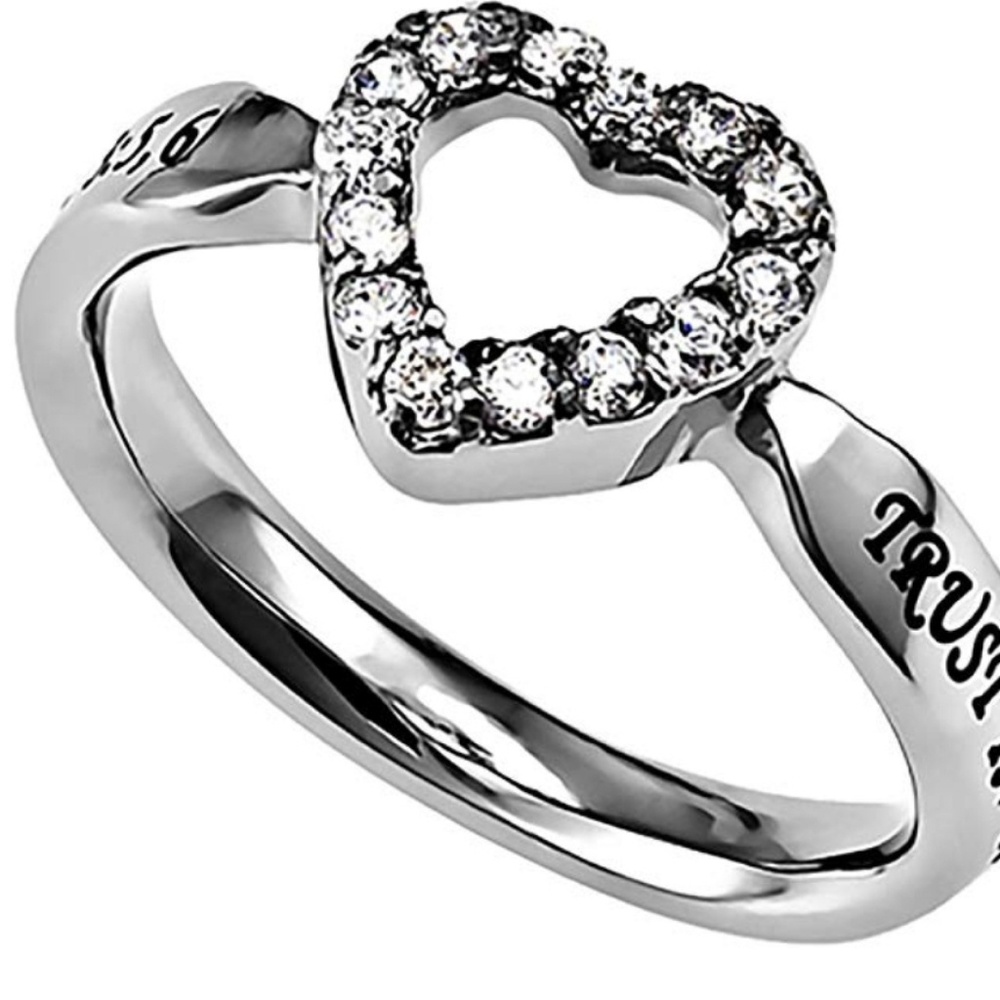 Cz ring